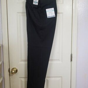 Men's Saddlebred Dress Pants, Black in color, size W38xL32, comfort flex.